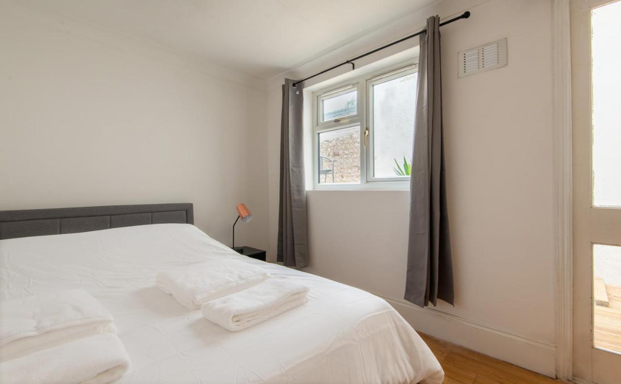 -Newly Refurbished- Stylish Apartment 5 Minutes From Station W Garden Brighton Exterior photo